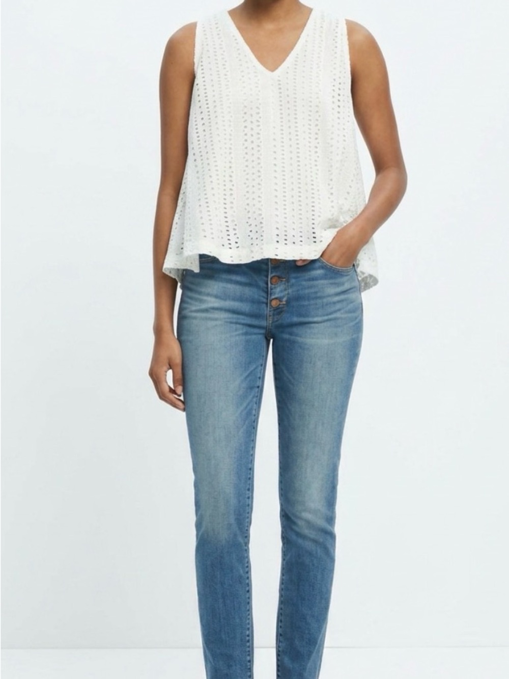 Madewell White Sleeveless Eyelet V-Neck Cotton Swing-Top Size Large